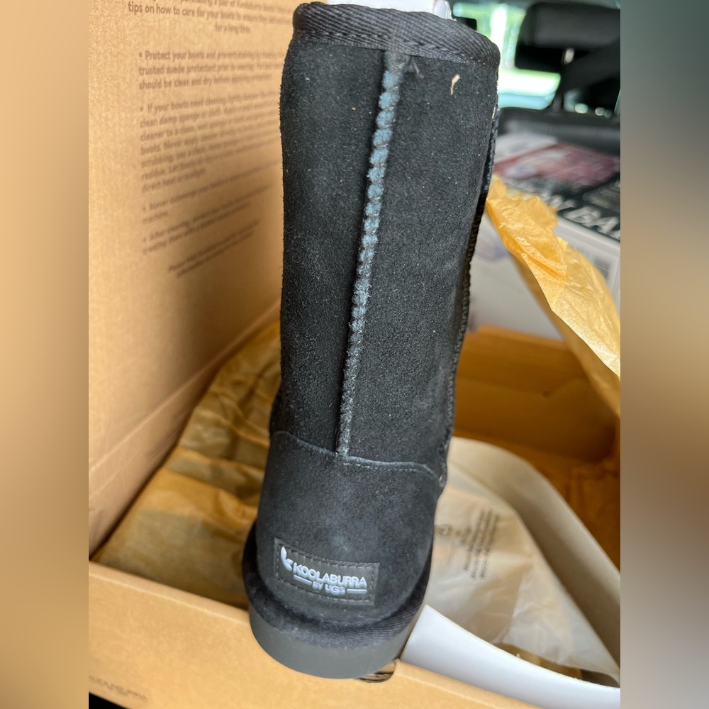 Women’s tall UGG boots, black size 10
